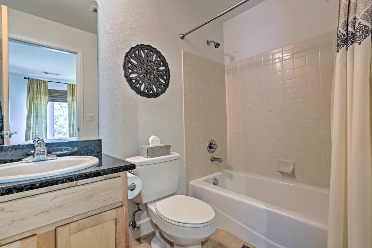Lohi With Patio 1 Mi To Downtown Denver! Apartment