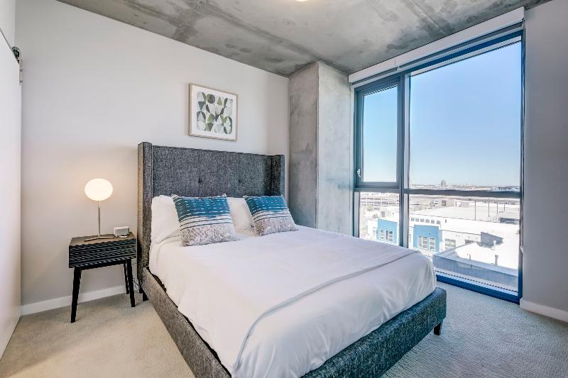 Mint House - Downtown Union Station Aparthotel