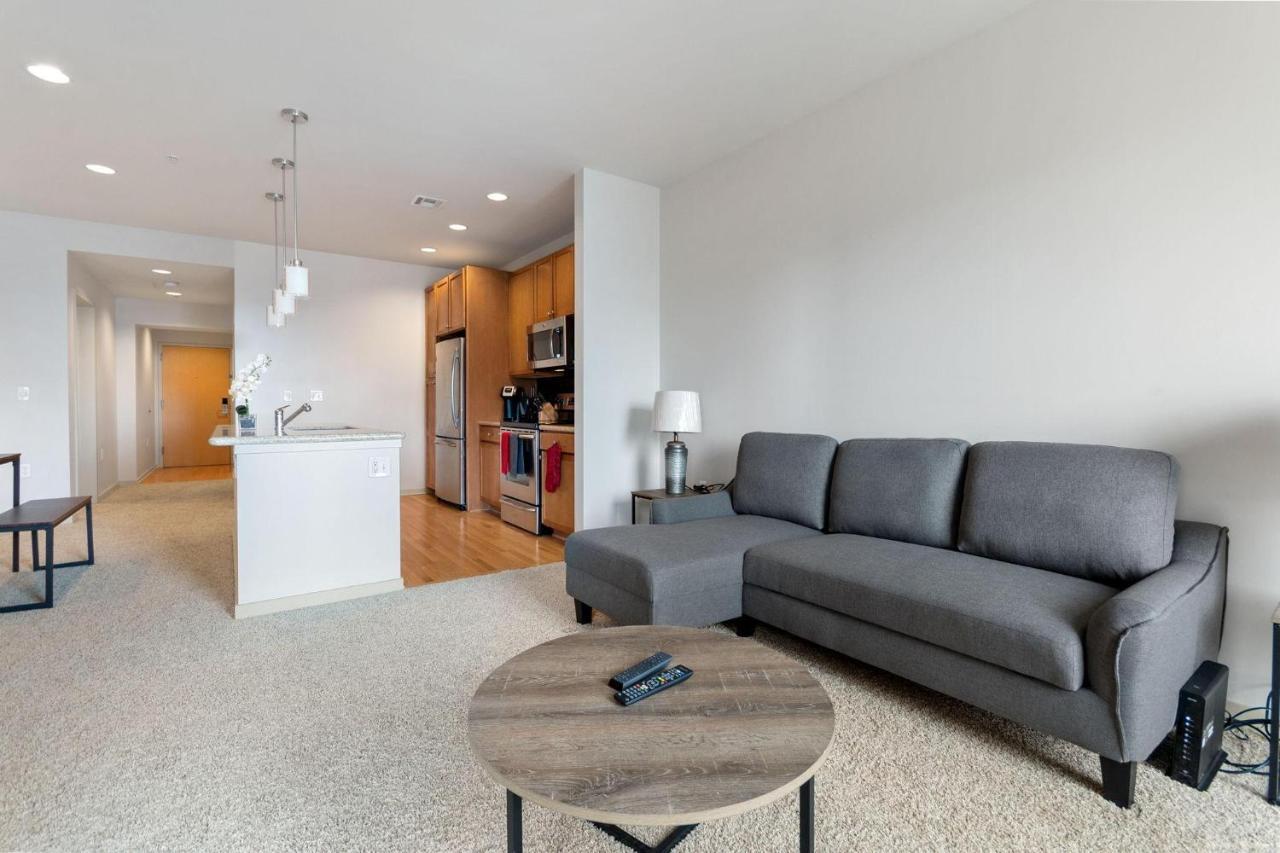 Luxury 30 Day Denver