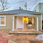 Convenient Denver Retreat About 4 Mi To Downtown!