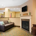 Baymont By Wyndham Denver International Airport