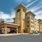 La Quinta By Wyndham Denver Gateway Park