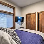 Updated Denver Townhome Less Than 1 Mi To St Josephs