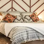 New! Gorgeous Colorado Getaway * Glamping Vibes *