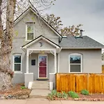 Denver Home With Fireplace - Near Golf And Restaurants