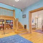 Stunning Historic Home - Dt Location! - Sleeps 8