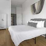 Landing - Modern Apartment With Amazing Amenities