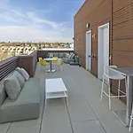Landing - Modern Apartment With Amazing Amenities