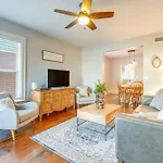 Bright Denver Bungalow With Backyard And Patio!