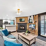 Charming & Updated Garden Level In Heart Of Denver