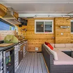 5235 E Atlantic Pl