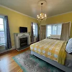 The Holiday Chalet Victorian
