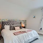 Updated Victorian Home In Sobo