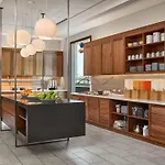 Hyatt Place Pena Station/Denver Airport