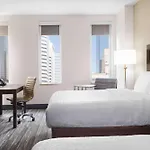Hampton Inn & Suites Denver Downtown Convention Center