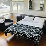 Shared House Central Denver- Queen Sleeper Sofa-24Hr Self Check In One Person