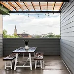 Urban Oasis - Rooftop Delight - Peloton - Rino