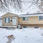 8 Mi To Dtwn Denver Haven With Fenced Yard!