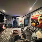 4 Bedroom Luxurious-Gem Mansion In Heart Of Denver