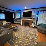 4 Bedroom Luxurious-Gem Mansion In Heart Of Denver