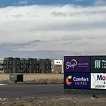 Comfort Suites Denver International Airport