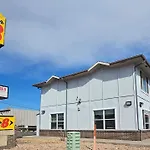 Super 8 By Wyndham Denver Central