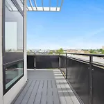 2880: Skyline Penthouse At Espadin