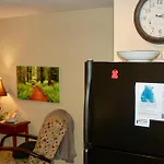 Blue Bear Den 3Br 2Ba Dtc Private Apt Hot Tub