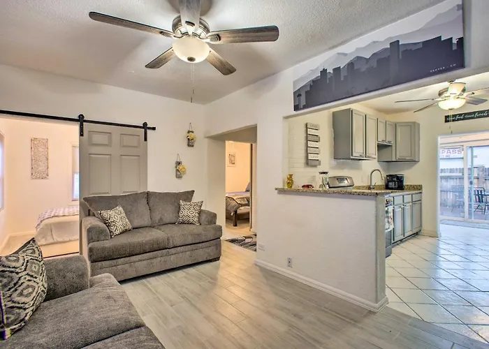 Convenient Denver Retreat About 4 Mi To Downtown!