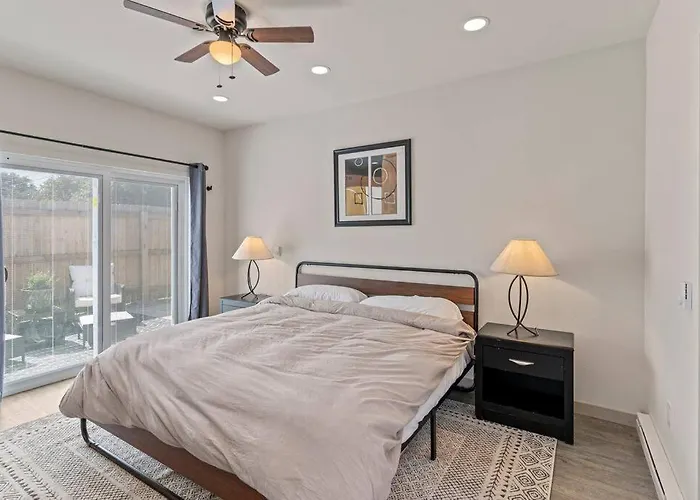 Beautiful Denver Carriage House