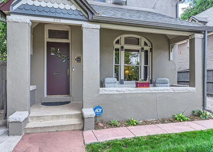 Updated Victorian Home In Sobo
