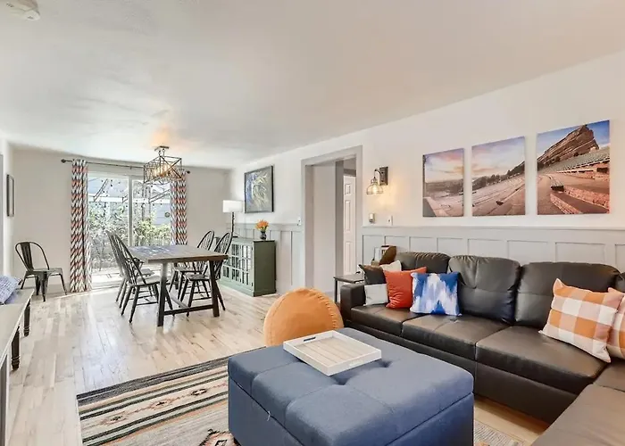 New 4B 2B Eclectic East Colfax