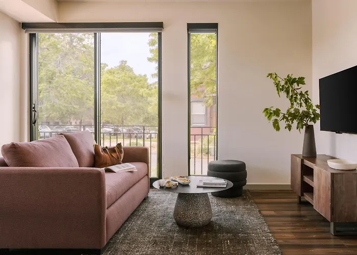 Sonder By Marriott Bonvoy Skyline Apartments Lohi