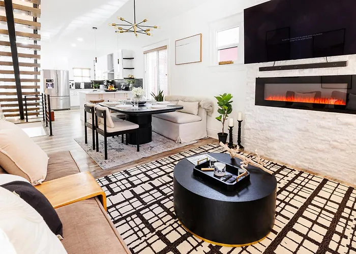 Newly Remodeled Luxury Cottage - 30 Percent Off New Listing Promo