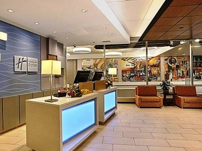 Hotel Express Downtown By Ihg 3*