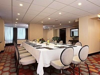 Express Downtown By Ihg 3* Denver