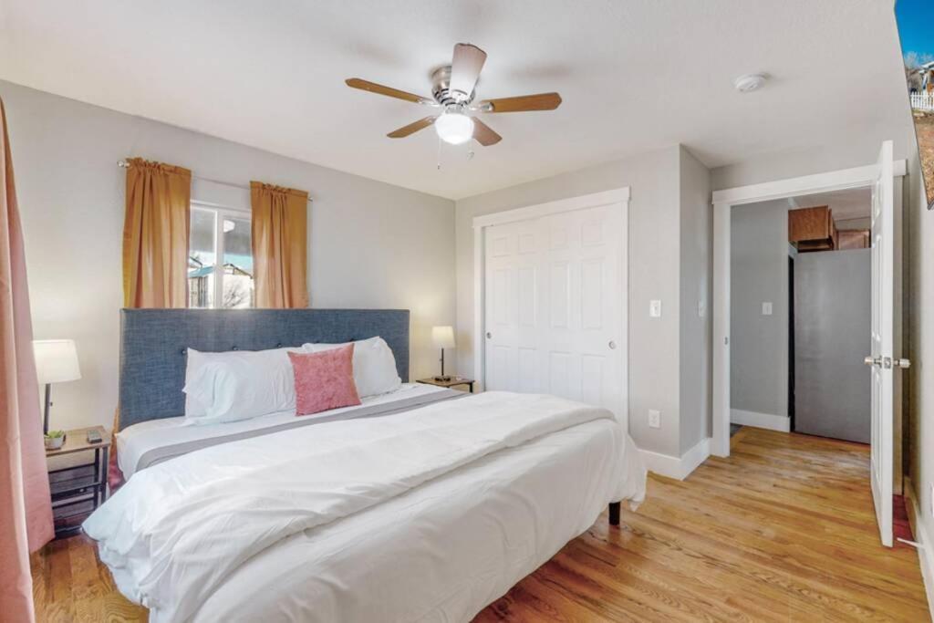 Holiday home Relaxing Beachy With King Bed