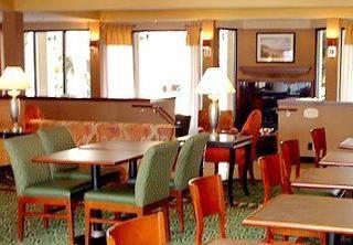 Courtyard By Marriott Park 3* Denver