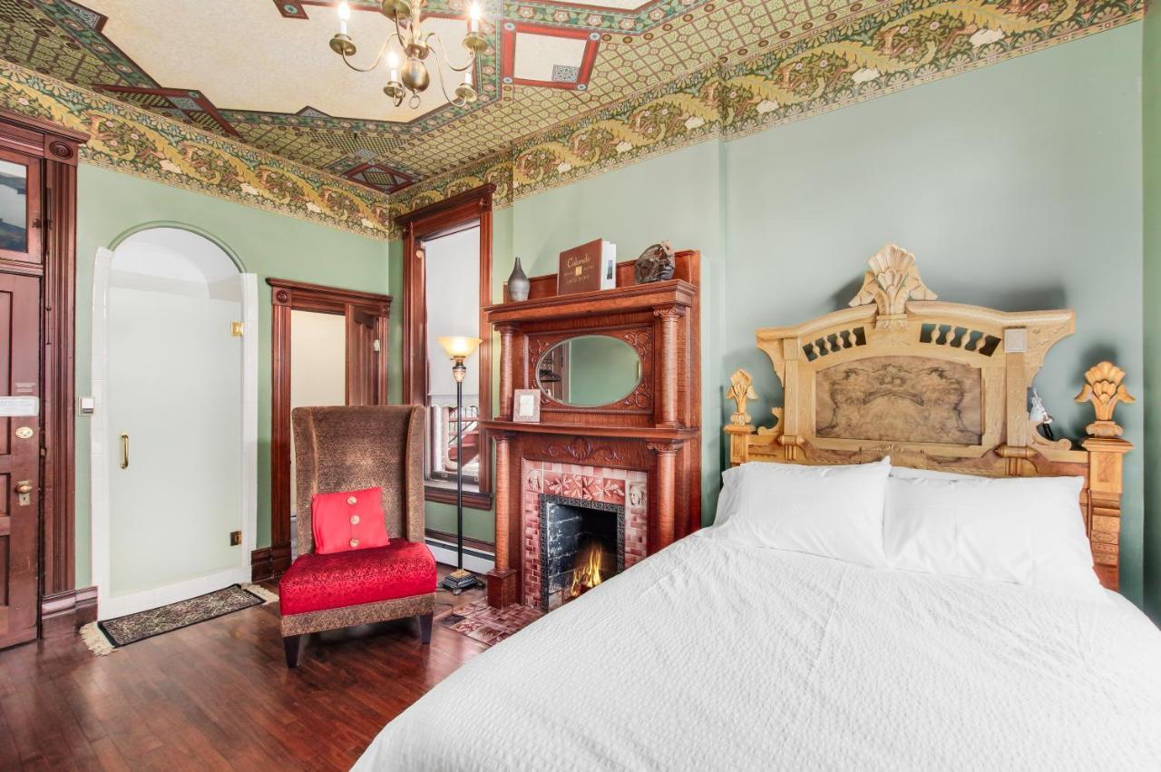 Lumber Baron And Gardens Bed & Breakfast