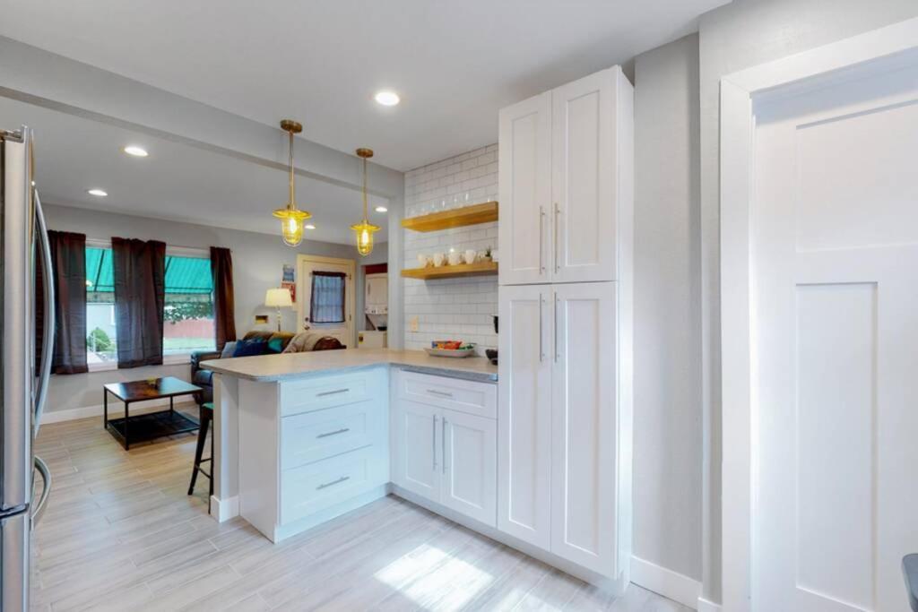 Holiday home Remodeled Upper Unit With 2 King Beds Denver