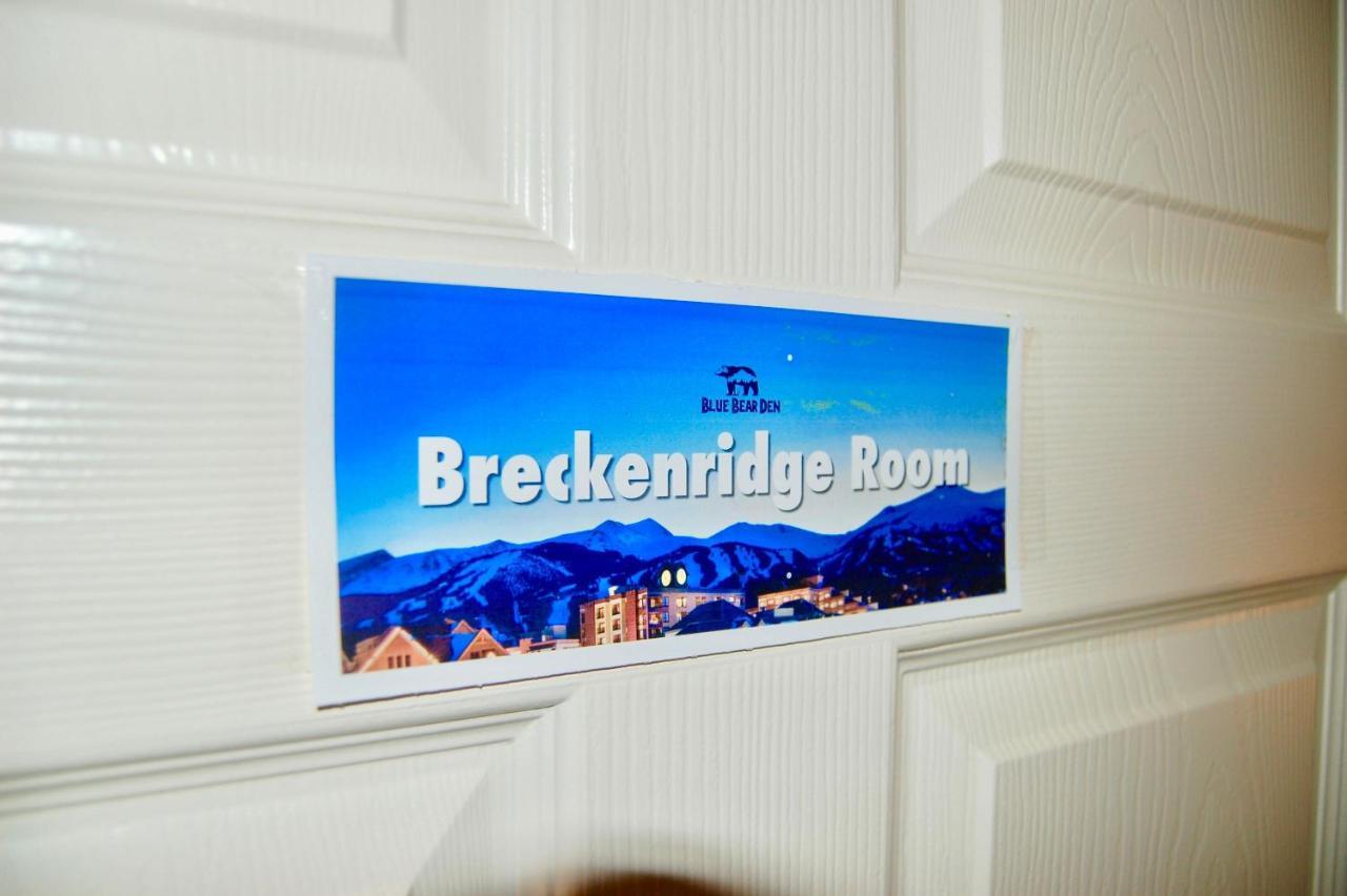 Blue Bear Den 3br 2ba & * Denver