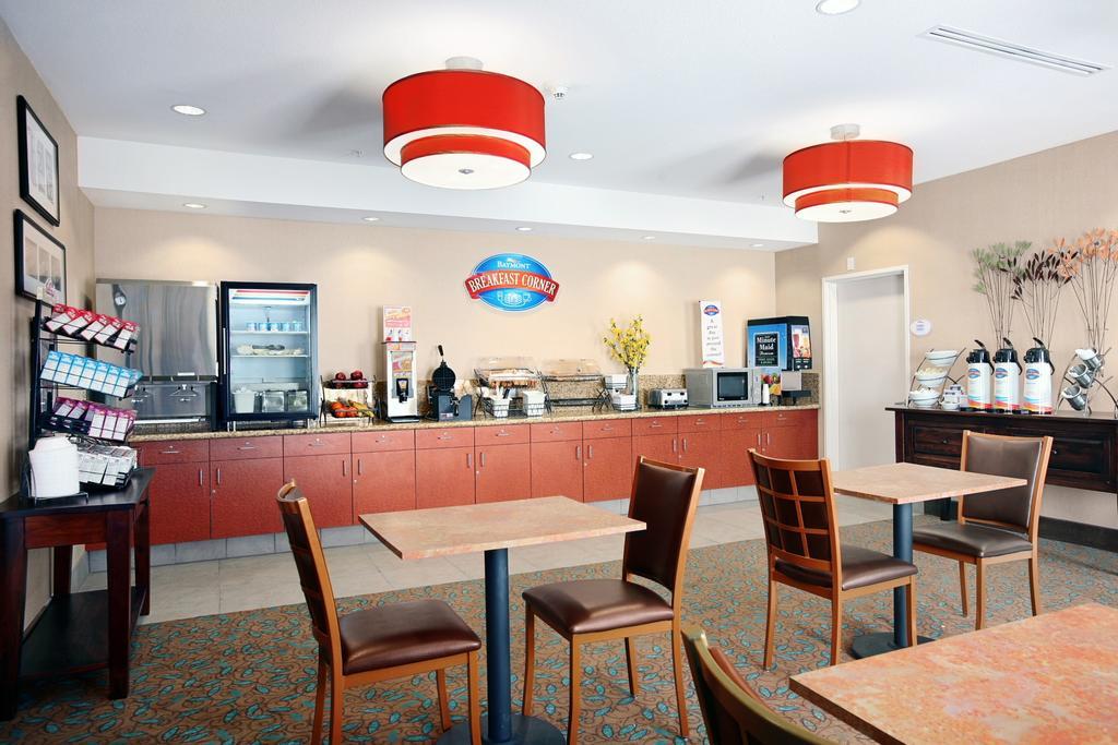 Baymont By Wyndham International Airport 3* Denver