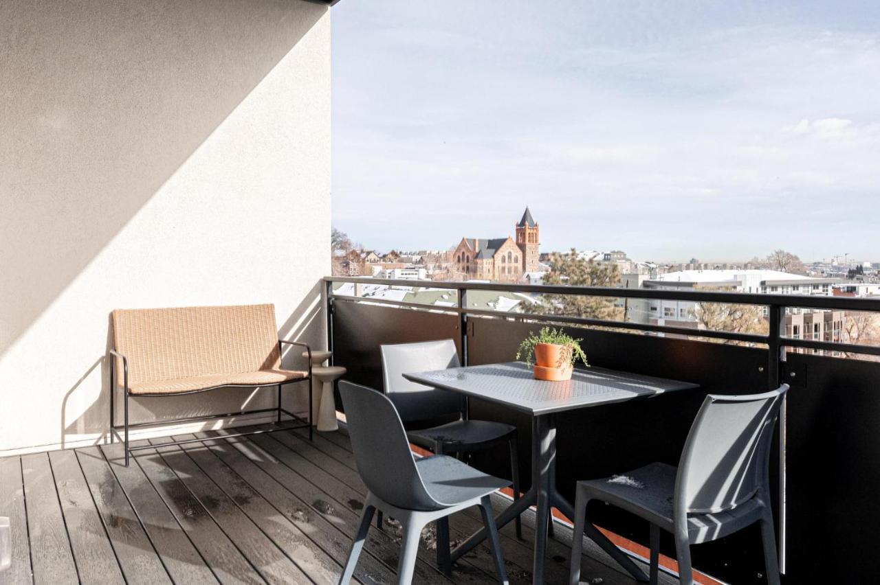 Skyline Loft - Sweeping Views - Lohi *