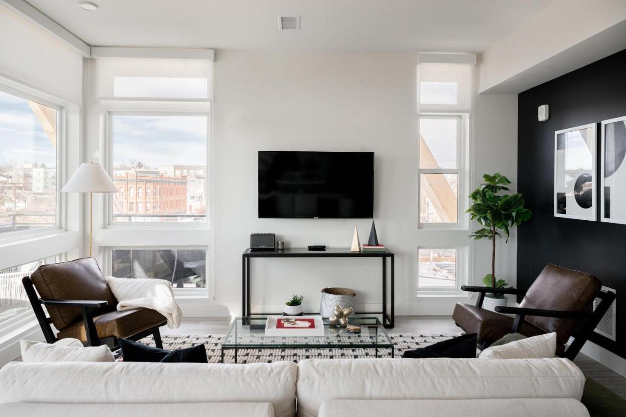 Holiday home Chic Gallery Loft - Amazing Deck - Central Lohi