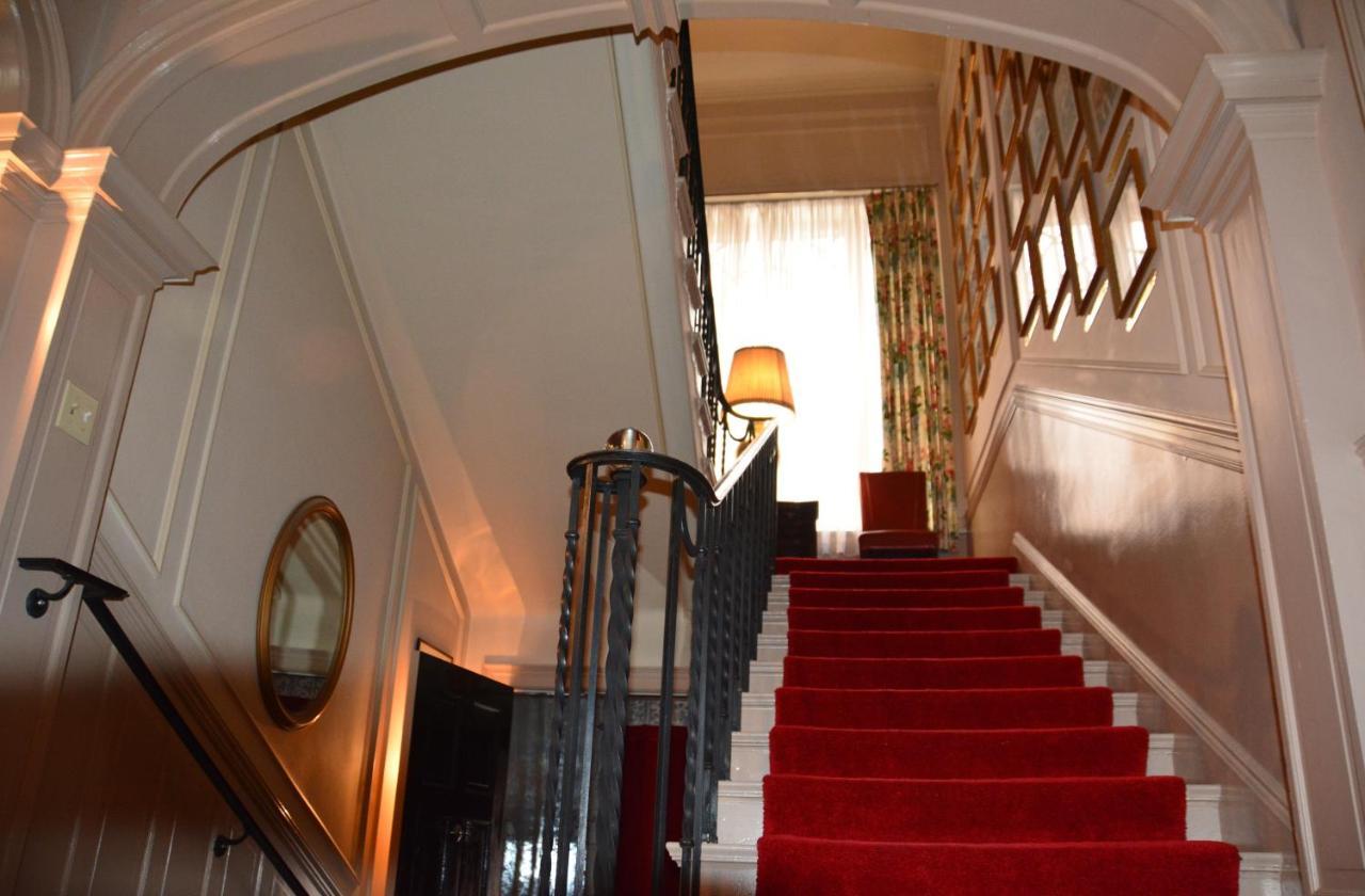 The Starkey Mansion, One Block From Colorado State Capitol Holiday home