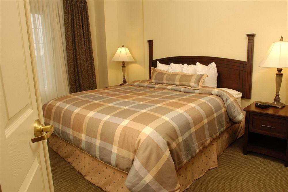 Staybridge International Airport By Ihg 3* Denver