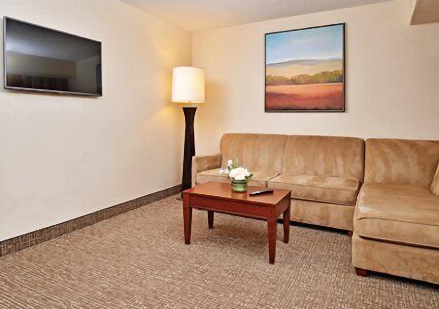 Hotel Comfort & Northfield Denver