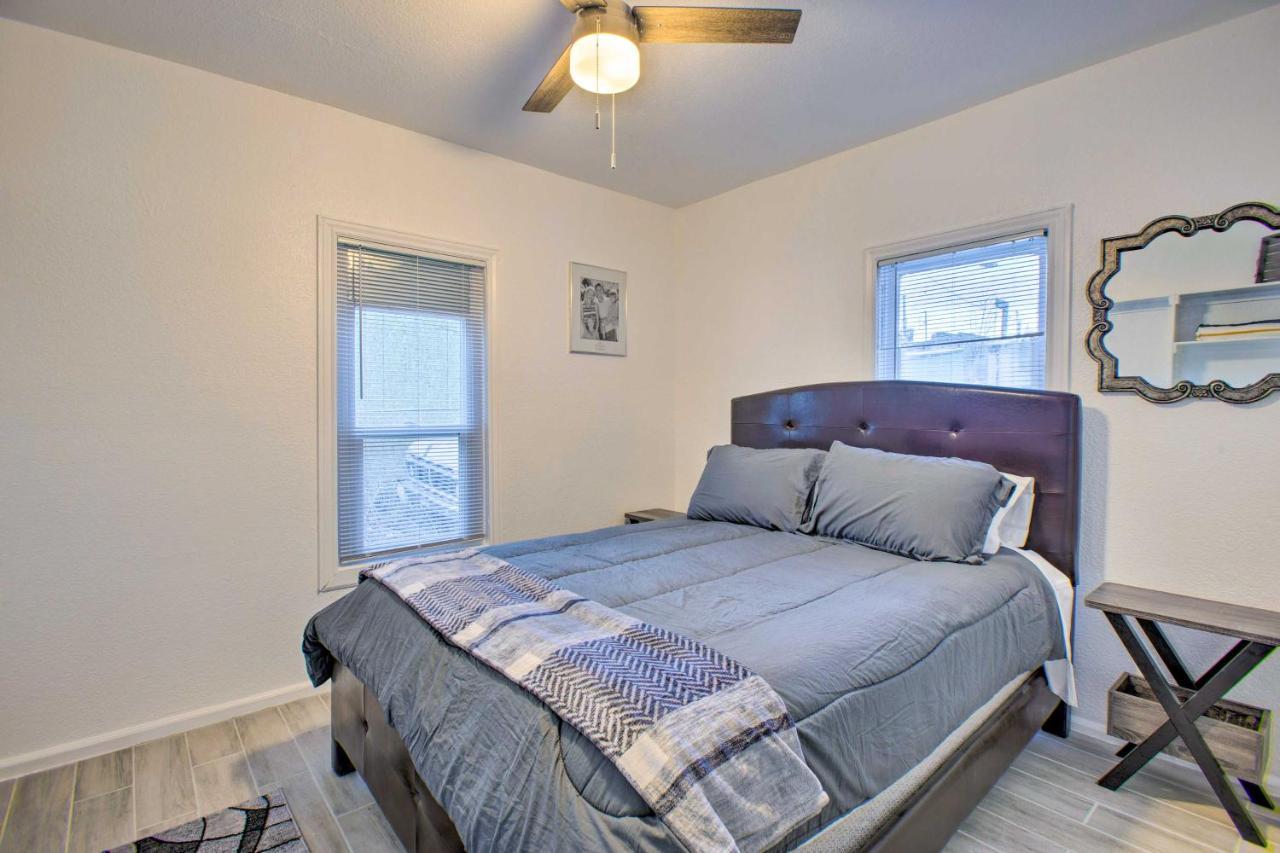 Convenient Retreat About 4 Mi To Downtown!