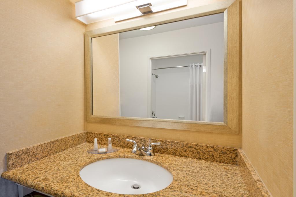 Baymont By Wyndham International Airport 3* Denver