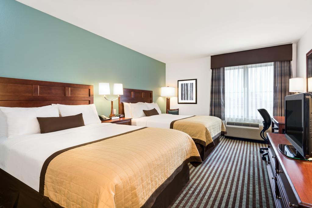 Baymont By Wyndham International Airport 3*